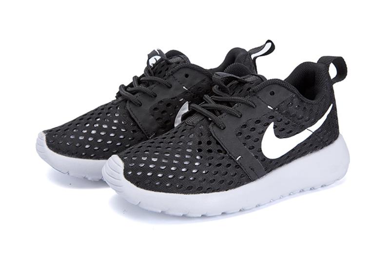 Nike耐克官方 ROSHE ONE FLIGHT WEIGHT 婴童运动童鞋