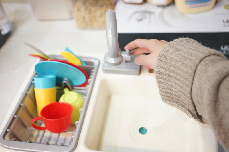 贝乐高厨房小水池儿童戏水过家家玩具 宝宝益智水槽洗碗玩具套装