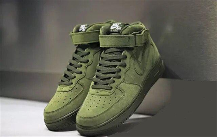 Nike 耐克男鞋荔枝纹空军一号绿色女子高帮休闲板鞋 315121-115