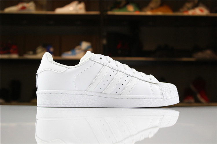 Adidas Superstar 三叶草贝壳头板鞋 男女针孔休闲运动鞋布面黑白皮面金标 BB1428