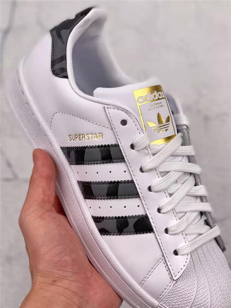 阿迪达斯新款贝壳头板鞋 Adidas Superstar 男女休闲板鞋情侣鞋 EG29159