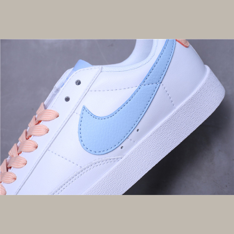 Nike Blazer Low 耐克开拓者女子复古皮面低帮休闲运动板鞋 9370-104