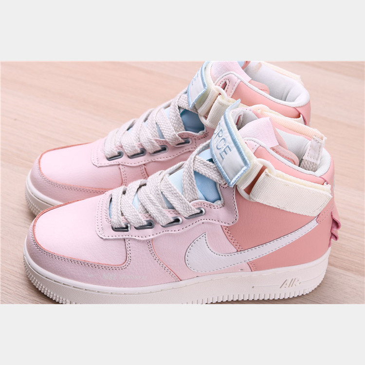 NIKE AIR FORCE 1&apos;07 MID 独角兽高帮女子空军板鞋 CQ4810-621