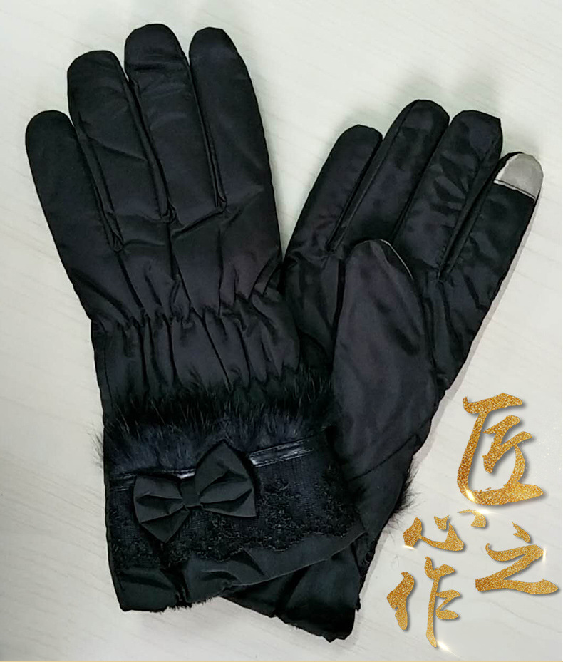 M028-冬季保暖手套女户外防风手套冬季