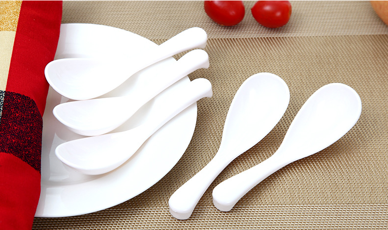 顶美 塑料小汤勺5只装 餐馆家用小汤勺 白色小平勺