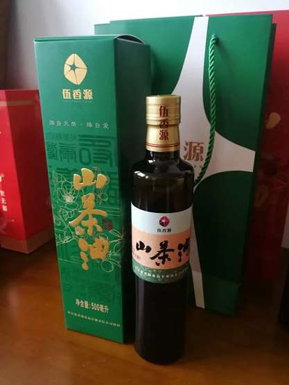 广西环江伍香源。纯正山茶油原味油500ml