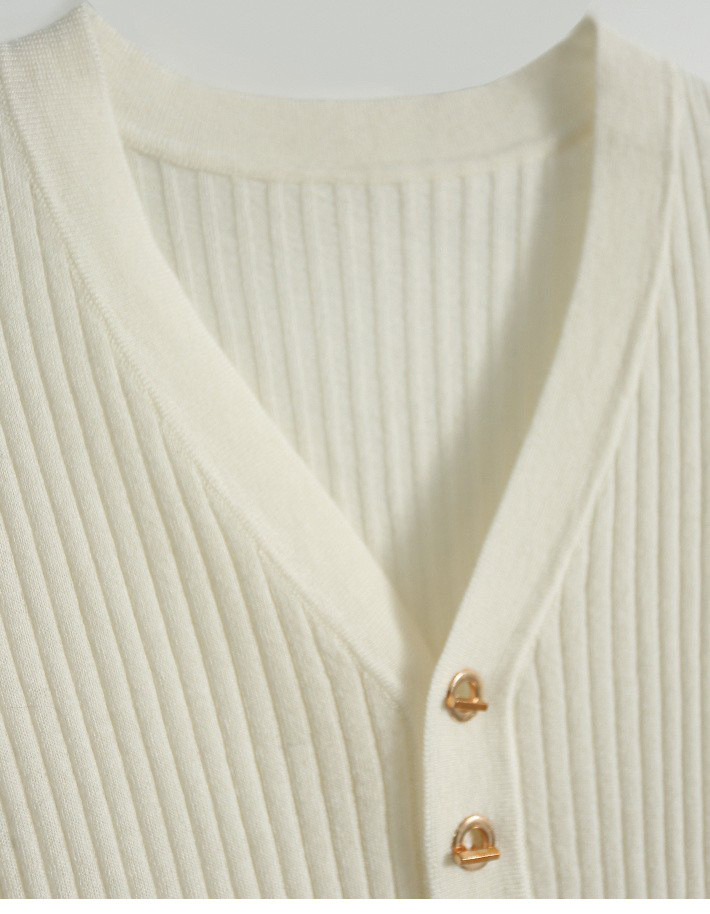 verhouse 夏季新款V领针织衫优雅气质坑条中袖舒适上衣 亲肤百搭