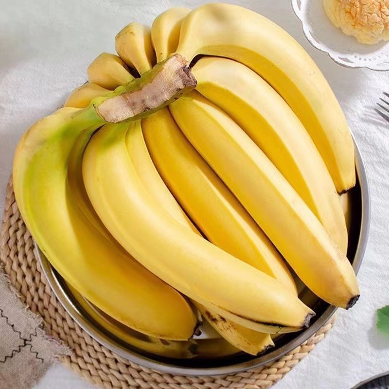 卡普瓦斯 香蕉新鲜水果整箱批发非广西小米蕉芭蕉青色发货