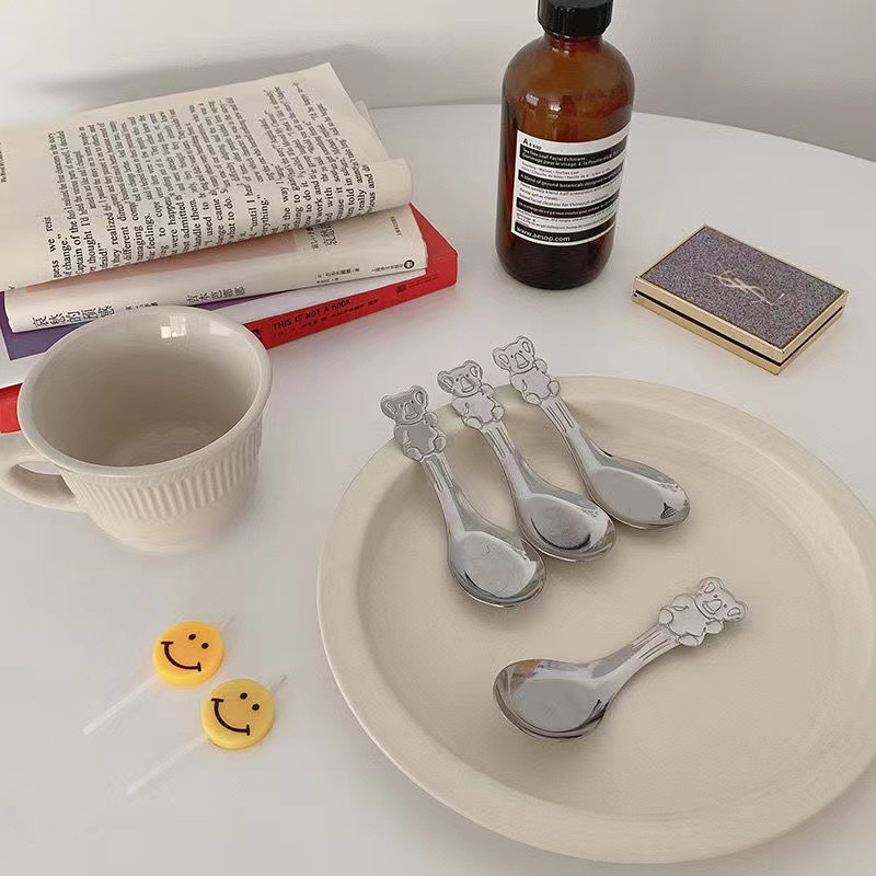 可爱小熊不锈钢勺子吃饭创意家用汤勺ins卡通餐具调羹宝宝饭勺MQ