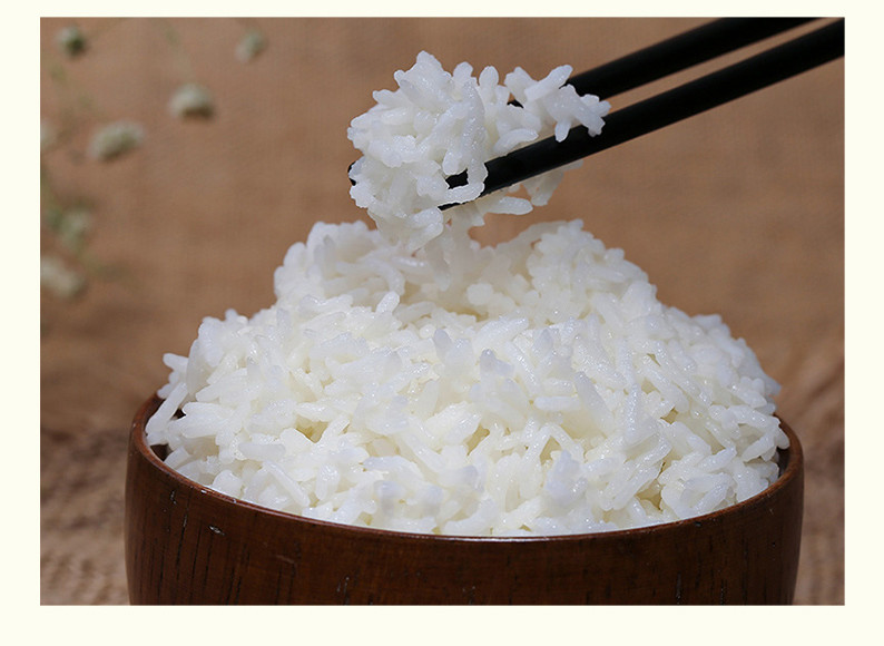 八宝贡米润口型长粒香软米绿色大米