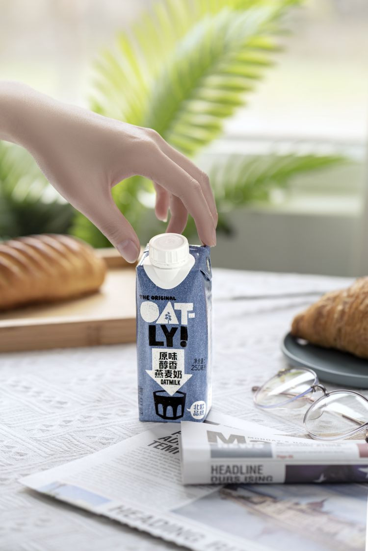  OATLY 原味醇香 燕麦奶250钻石包十只装礼盒 250ml*10