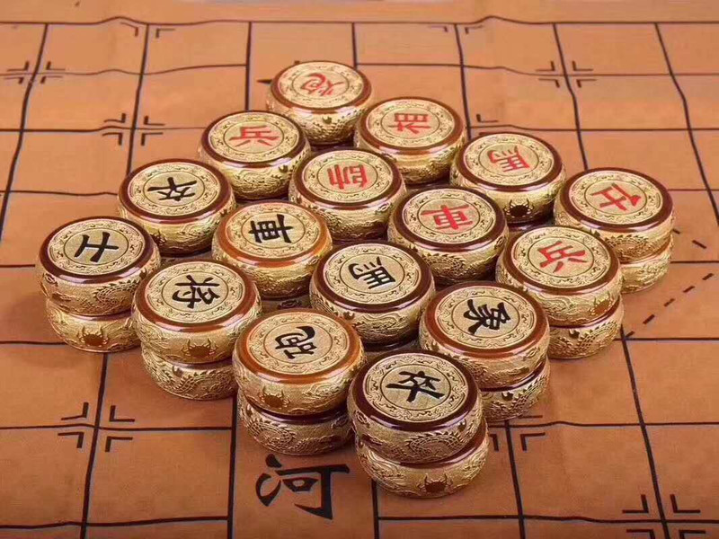 双龙戏珠土豪金中国象棋5.8大号实木象棋小叶桢楠木质高档礼品套装