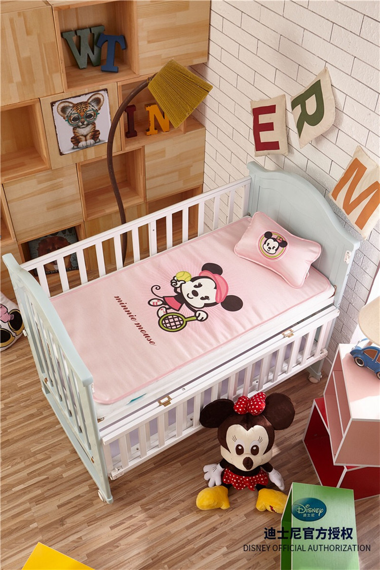 迪士尼/DISNEY 卡通印花婴儿席 幼儿园凉席 宝宝专用冰丝席