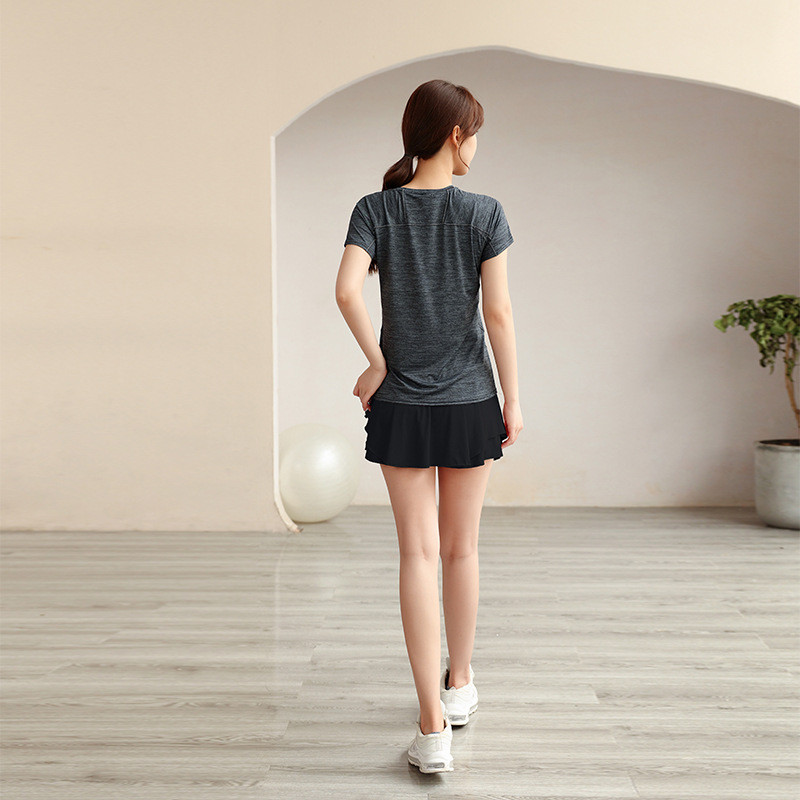 馨霓雅【领券立减20元】女款夏季薄款跑步运动瑜伽短袖套装Y8115