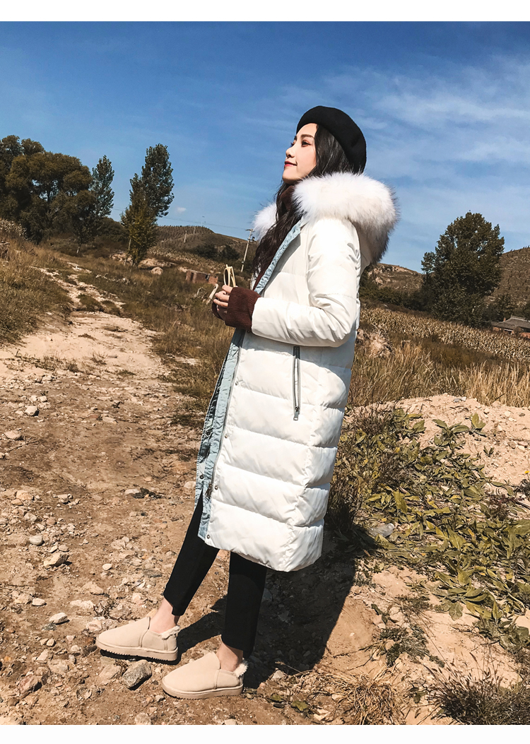 施悦名白鸭绒2018冬季新款羽绒服女中长款显瘦大毛领加厚冬装外套