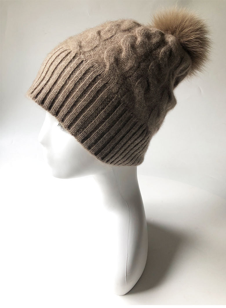小童马  秋冬新品羊绒帽子纯色带毛球保暖舒适针织帽子C