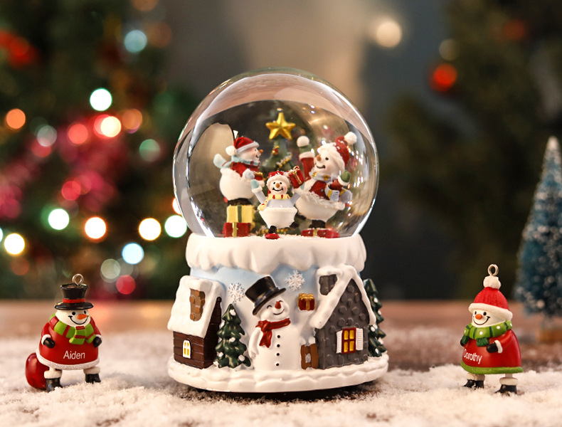 汤河店   圣诞自动喷雪花带灯光会旋转水晶球音乐盒八音盒圣诞节创意礼物C