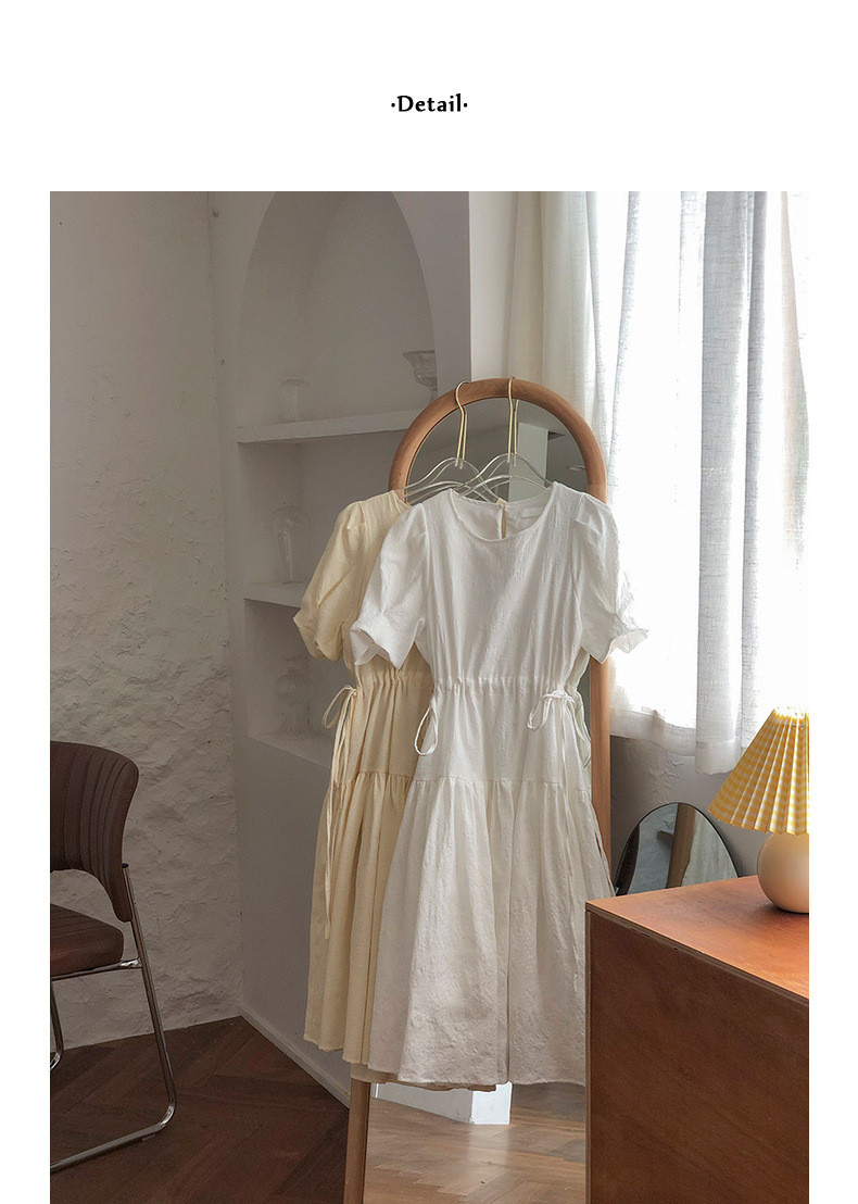 施悦名 2021夏季女新款法式温柔气质小众白色泡泡袖连衣裙