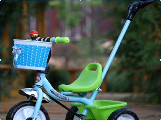 新款儿童三轮车 宝宝脚踏可坐人手推玩具车爱童