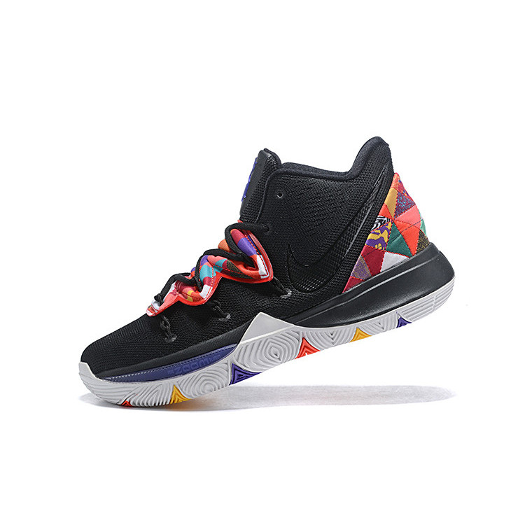 Nike Kyrie5欧文5代简版篮球鞋男子低帮战靴运动鞋  943806-104