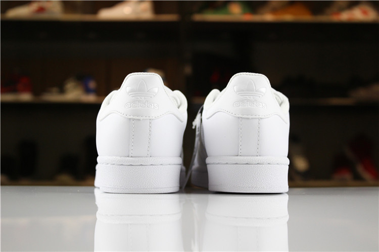 Adidas Superstar 三叶草贝壳头板鞋 男女针孔休闲运动鞋布面黑白皮面金标 BB1428