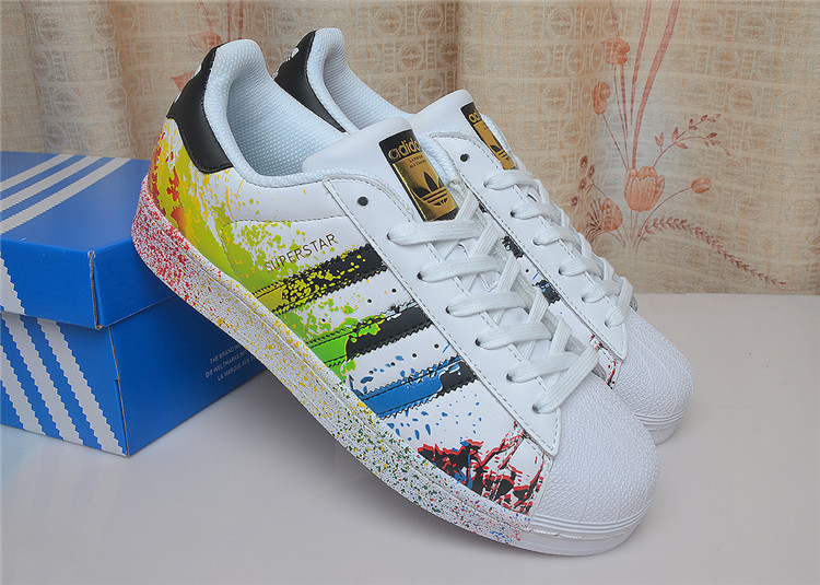 Adidas Superstar 三叶草贝壳头板鞋 男女针孔休闲运动鞋布面黑白皮面金标 BB1428