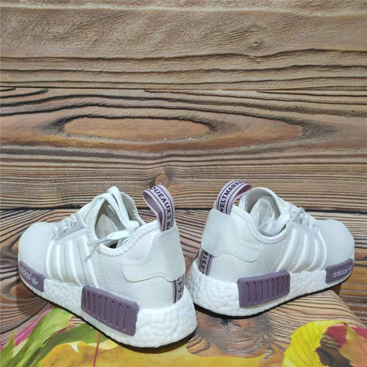 ADIDAS NMD BOOST阿迪达斯三叶草女鞋2019新款休闲舒适跑步鞋 EG7399