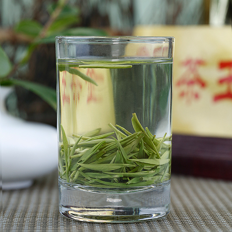 古阳河 【湘西】古丈光辉茶王茶礼盒132g*1盒