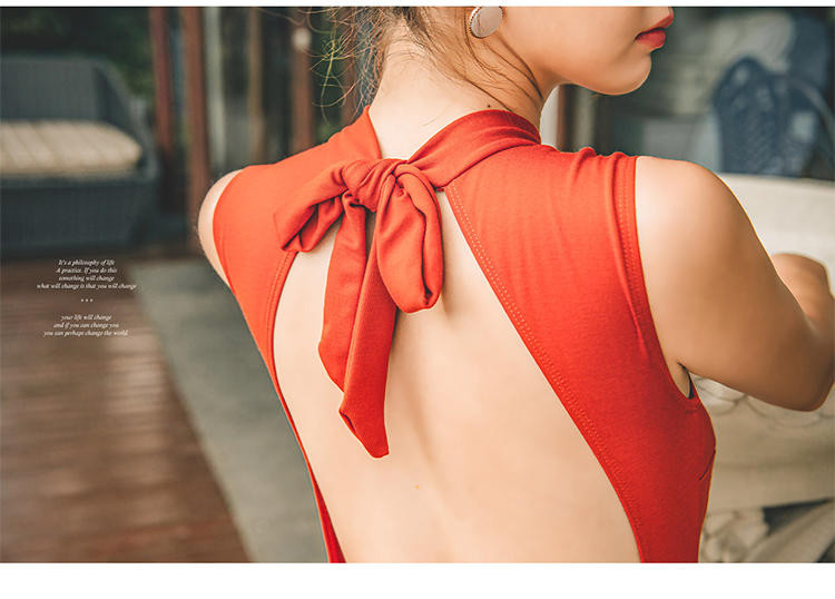 韩版新款网红ins风泳衣女连体性感遮肚钢圈聚拢三角度假比基尼泳装女