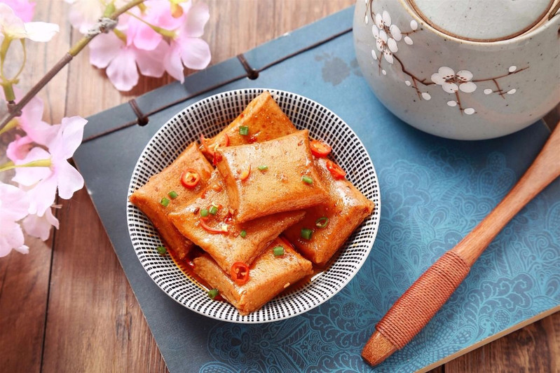 【邮政直发】鱼豆腐零食香辣小吃素鱼片豆干散称麻辣休闲零食品小吃鱼丸豆腐干