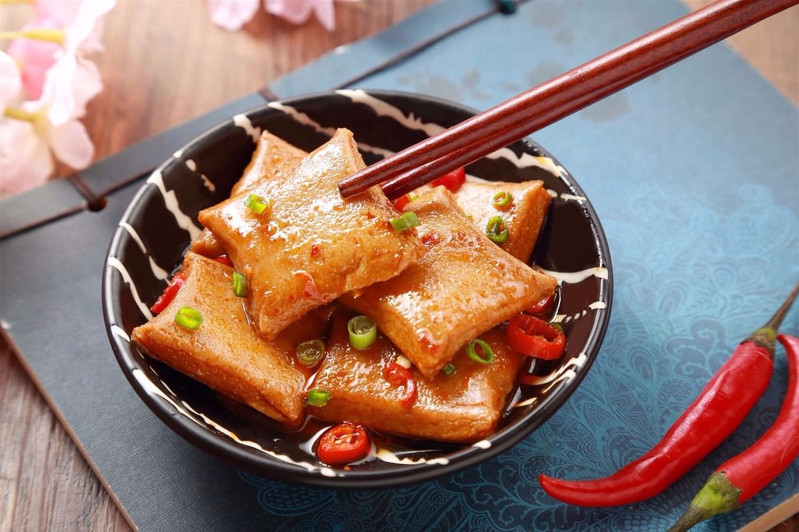 鱼豆腐零食香辣小吃素鱼片豆干散称麻辣休闲零食品小吃鱼丸豆腐干