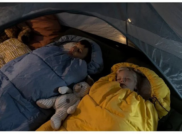 户外露营儿童睡袋露营装备便携纯棉睡袋春秋旅行用品