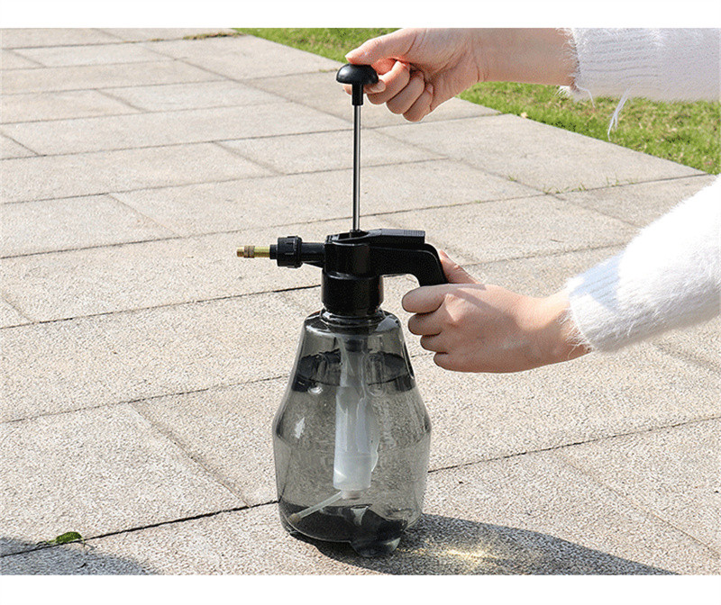 洛港 家用气压式浇花壶喷雾瓶小型洒水壶浇水壶喷雾器消毒专用高压喷壶/个
