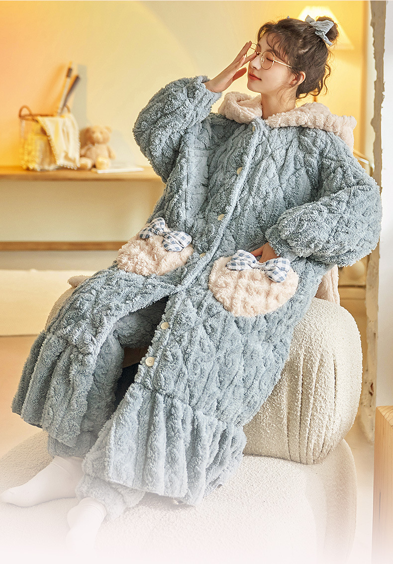  法米姿 珊瑚绒睡衣女冬季夹棉三层加厚剪花绒甜美家居服