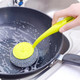 65AF厨房可挂式彩色长柄洗锅钢丝球刷 塑料清洁去油污洗碗钢丝球刷