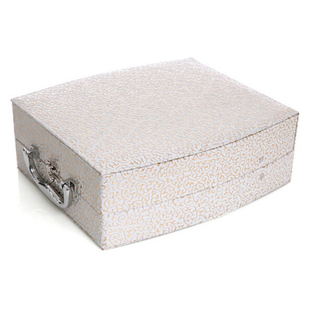 开馨宝欧式双层大容量首饰盒。