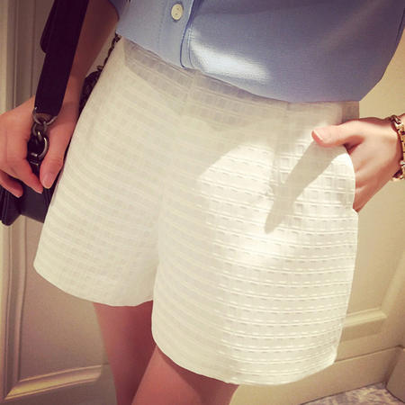 休闲奇芭 2015夏季女装装新款格纹短裤女　白色图片