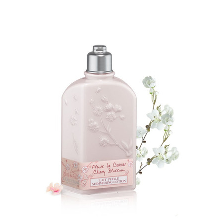 欧舒丹/L'OCCITANE 甜蜜樱花润肤露250ml （欧舒丹沐浴 丰润滋养 柔肤香体 身体乳）