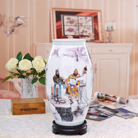 瓷拍 三国演义桃园结义人物陶瓷器花瓶现代中式家居客厅装饰摆件