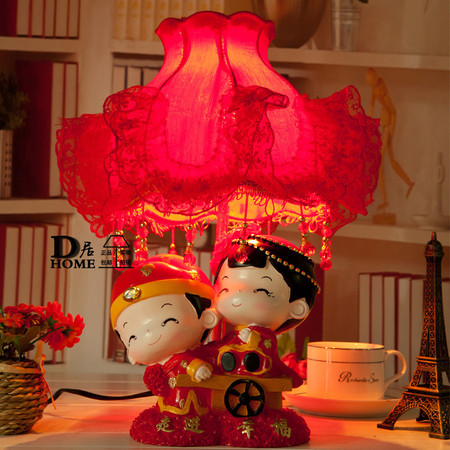 结婚婚庆礼品礼物台灯时尚创意实用台灯婚房卧室床头红色娃娃台灯图片