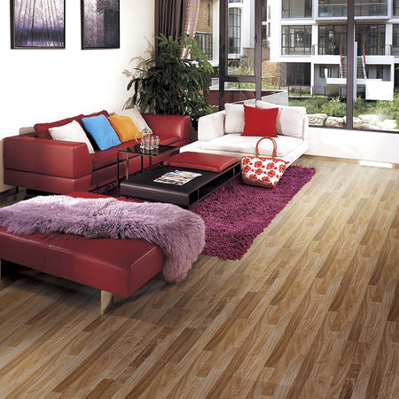 欣润家强化复合木地板HG系列HG3363檀木 平面无缝 耐磨地暖图片