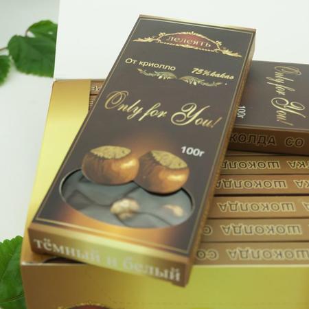 进口俄罗斯黑巧克力 整顆果仁榛仁夹心 休闲零食品特产 100克/块图片