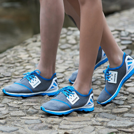 S 新款夏季透气鞋单鞋网面布鞋轻便防滑男女速干鞋图片