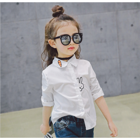 A6 2017春秋季韩版中小女童装 卡通兔子萝卜刺绣条纹衬衫 长袖衬衣图片
