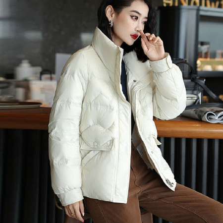 法米姿 羽绒服女韩版短款冬季新款立领波浪纹面包服时尚
