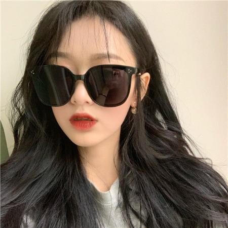 新款墨镜女韩版潮网红圆脸街拍复古大框个性时尚百搭太阳眼镜图片