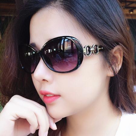 墨镜新款炫彩太阳镜女士防紫外线太阳眼镜图片