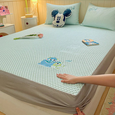 芙拉迪夏季家用A类迪士尼正版豆豆席刺绣床笠款三件套图片