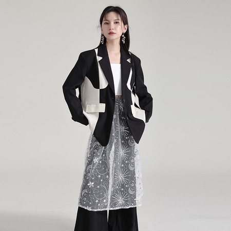  法米姿 时髦设计感撞色西装外套新立体宽松剪裁休闲西服