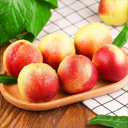  洛阳农品 农家自产 珍珠油桃5斤现摘新鲜水果脆甜桃子图片